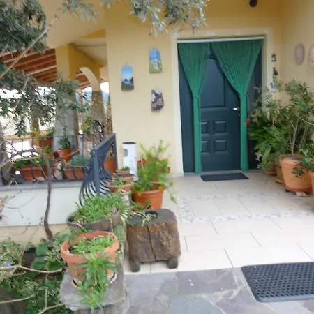 Ticci Alloggio per agriturismo *